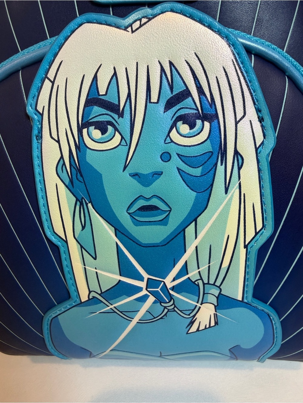 Loungefly Atlantis The Lost Empire Kida NWT Mini-Backpack Glow In The Dark - Picture 3 of 7